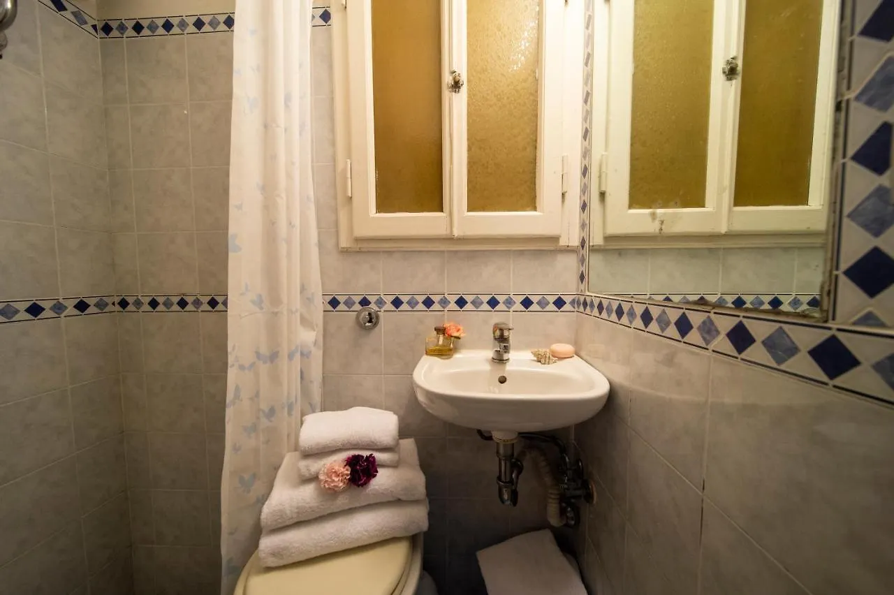 Wonderful Romantic Studio Ponte Vecchio Area Firenze