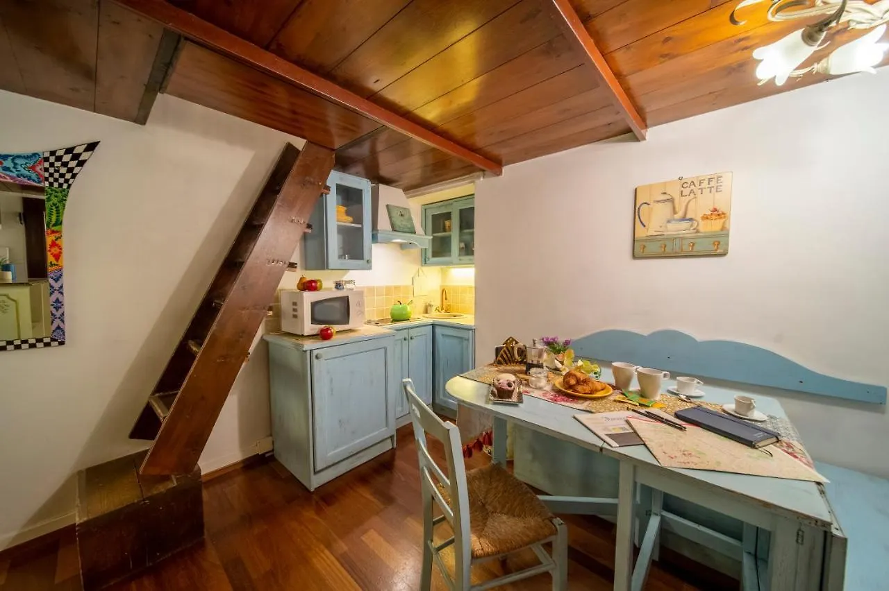 Wonderful Romantic Studio Ponte Vecchio Area Florencia